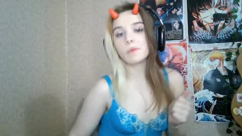 Mila online show from 04/04/26, 05:10