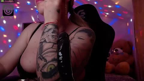 Sonia online show from 02/27/25, 10:48