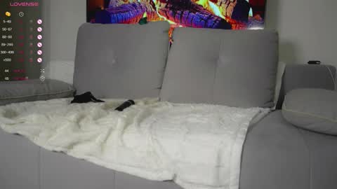 Eva 3 online show from 09/10/25, 08:31