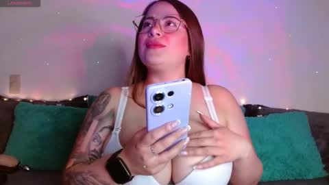 soofy online show from 02/18/26, 03:46