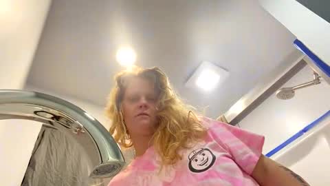 soohott123 online show from 09/24/25, 02:48