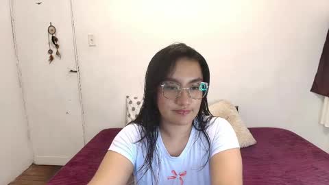 Snapshot of soph_antony chatting on 05/23/26, 04:39 soph_antony online show from 05/23/26, 04:39