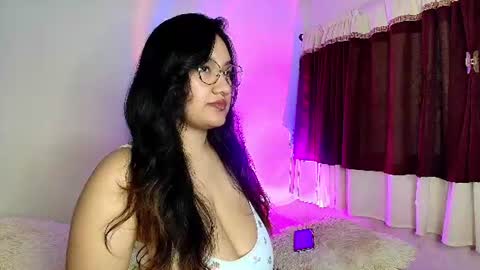 Snapshot of soph_antony chatting on 08/10/26, 02:15 soph_antony online show from 08/10/26, 02:15