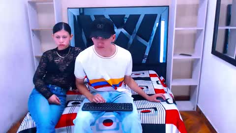 Snapshot of sophi_and_jack chatting on 01/11/26, 03:17 SOPHI - JACK online show from 01/11/26, 03:17