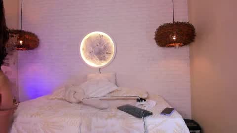 sophi_cooper29 online show from 04/02/26, 09:34