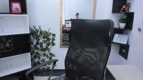 sophi_hardd online show from 02/06/26, 01:58