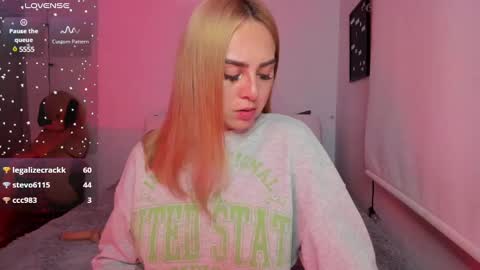 Sofi online show from 01/11/25, 06:03