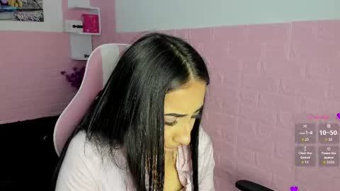 Snapshot of sophi_sweet11 chatting on 07/16/26, 02:01 SOPHI online show from 07/16/26, 02:01