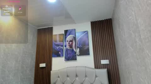 Sophi Thaylorr online show from 10/01/25, 12:44