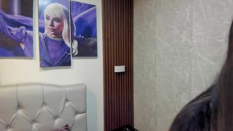 Sophi Thaylorr online show from 11/06/25, 02:07