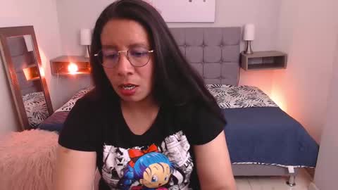  Sophia  online show from 09/10/25, 03:50