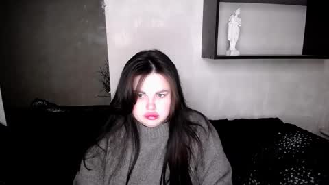 sophia__olsen online show from 10/21/25, 05:30