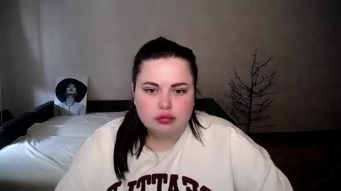 sophia__olsen online show from 04/04/26, 05:49