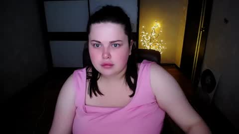 sophia__olsen online show from 07/14/26, 05:56