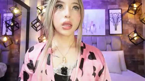 Sophia online show from 01/09/26, 12:41