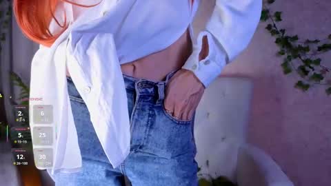 Sophia online show from 09/26/25, 08:51