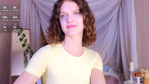 Sophia online show from 02/12/26, 01:44