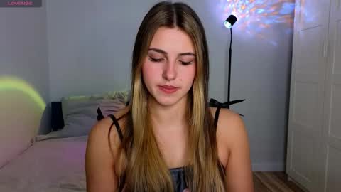 Sophia online show from 10/28/25, 08:29