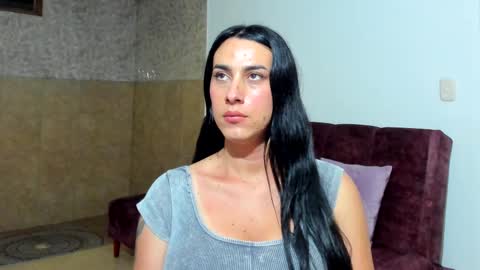 sophia CM online show from 02/25/25, 02:14