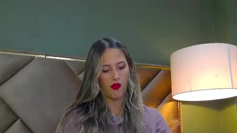 Sofia online show from 10/02/25, 02:02