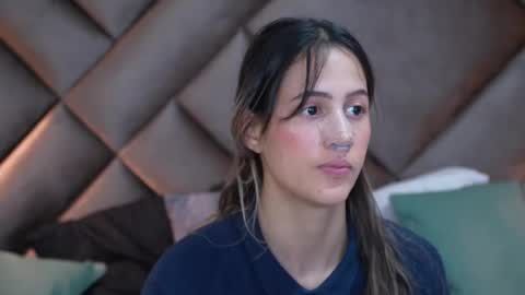 Snapshot of sophia_loreenn chatting on 04/19/26, 01:43 Sofia online show from 04/19/26, 01:43
