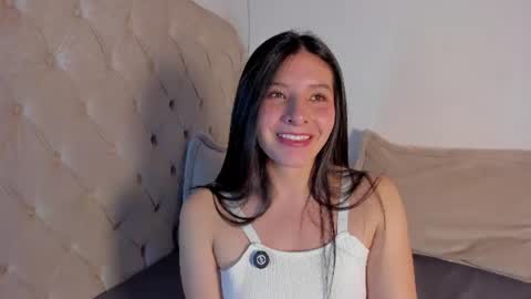 Snapshot of sophia_lov chatting on 07/25/26, 04:32 Sophia online show from 07/25/26, 04:32