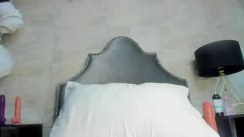 Sophia  online show from 06/24/26, 07:35