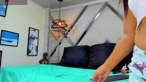 Snapshot of sophia_ostin69 chatting on 12/02/25, 04:07 Sophia Ostin online show from 12/02/25, 04:07