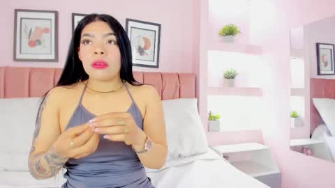 Snapshot of sophia_salem chatting on 03/03/26, 12:11 Sophi online show from 03/03/26, 12:11