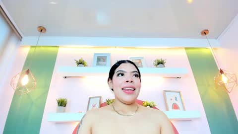 Sophi online show from 03/28/26, 12:05