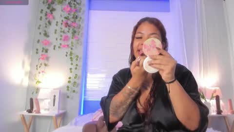  S O P H I A  online show from 09/17/25, 11:45