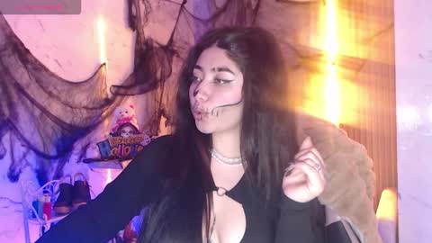 Sophia online show from 10/25/25, 02:02