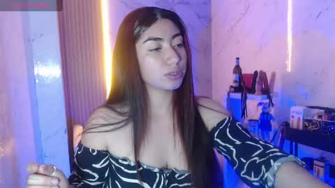Snapshot of sophia_tf chatting on 05/05/26, 03:36 Sophia online show from 05/05/26, 03:36