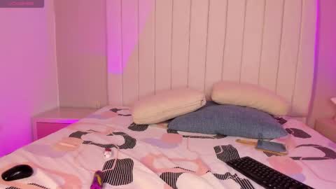 Michelle online show from 04/14/26, 02:23