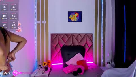 Snapshot of sophiaa__1 chatting on 10/09/25, 02:31 Sophia online show from 10/09/25, 02:31