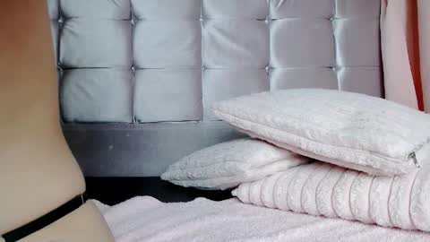 SophiaLee online show from 04/10/26, 01:11