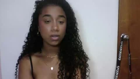 Snapshot of sophiacastro19 chatting on 03/09/26, 08:35 Sophia online show from 03/09/26, 08:35