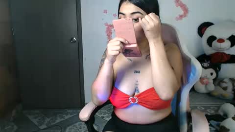 Snapshot of sophiadazza666 chatting on 05/05/26, 12:18 sophia online show from 05/05/26, 12:18