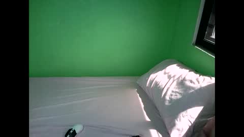 sophialaurel online show from 06/06/26, 06:18
