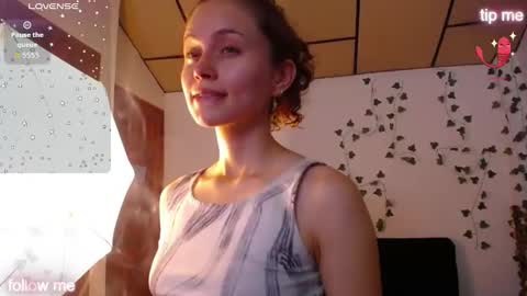 Snapshot of sophiamiller6 chatting on 05/03/26, 02:12 sophiamiller6 online show from 05/03/26, 02:12