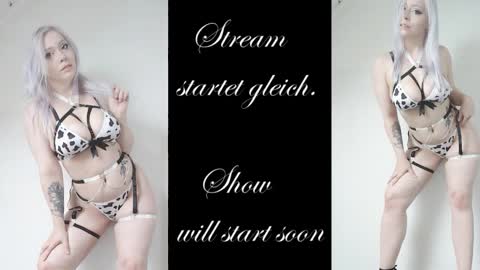 sophiascarlet96 online show from 09/24/25, 04:10