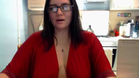 Sophia online show from 12/16/24, 07:21