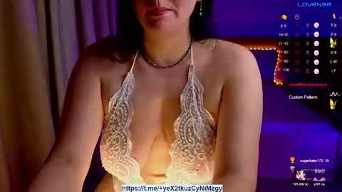 Snapshot of sophiasoft chatting on 06/20/26, 01:25 Sophia online show from 06/20/26, 01:25