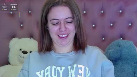 sophiastarr10 online show from 12/16/25, 08:47