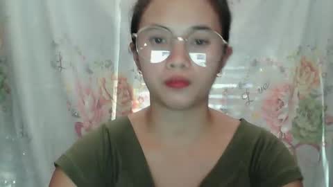 sophie_193 online show from 05/09/26, 03:56