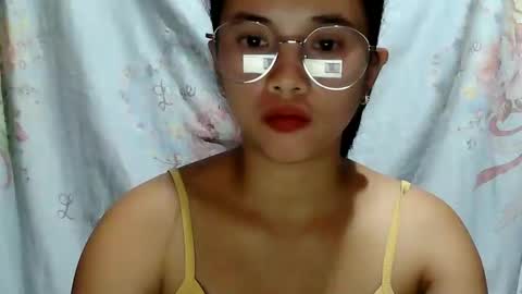 sophie_193 online show from 05/09/26, 04:56
