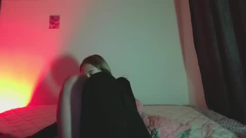 Sophie online show from 12/24/24, 12:11