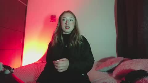 Sophie online show from 12/29/24, 03:54