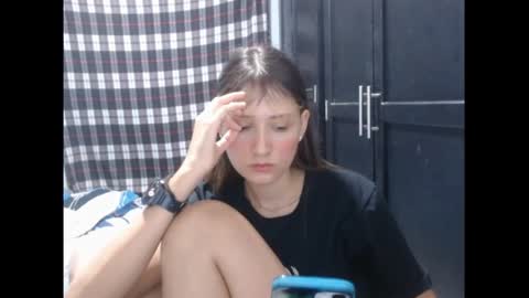 sophie online show from 10/20/25, 12:11