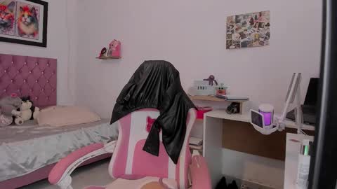 sophie doll online show from 01/14/26, 05:51